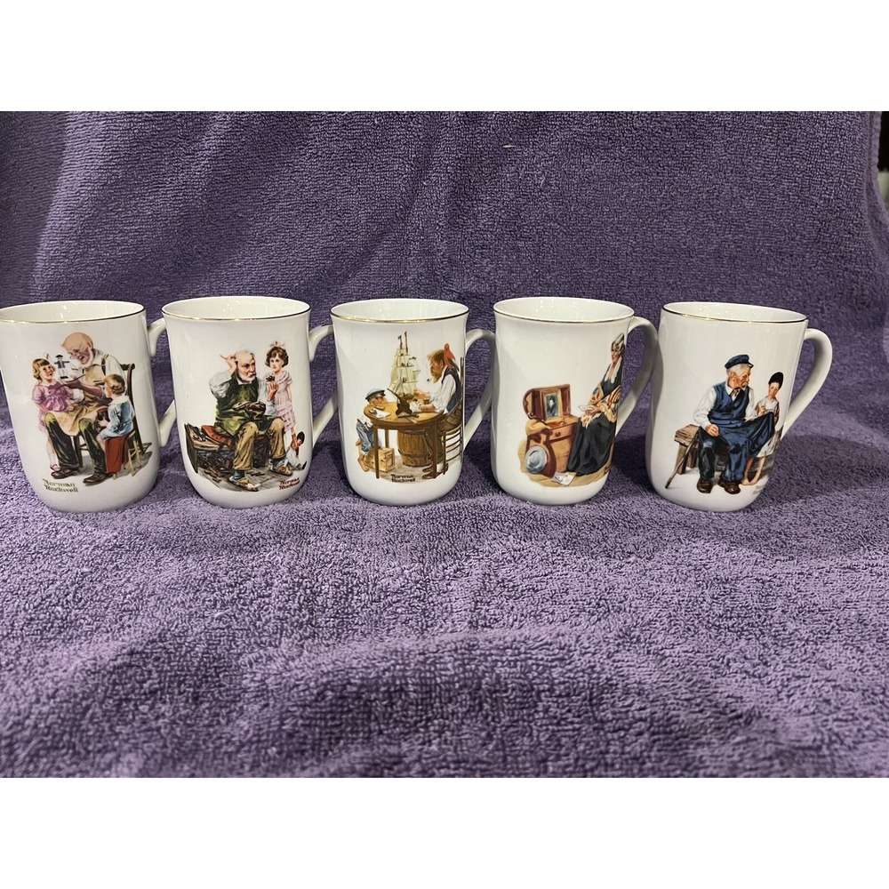 Vintage 1982 Norman Rockwell Museum Coffee Mugs Cups White Gold Trim Set of‎ 5